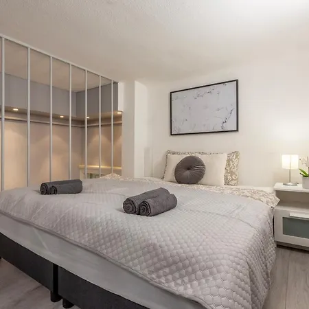 Appartement Downtown In The Heart Of Boedapest
